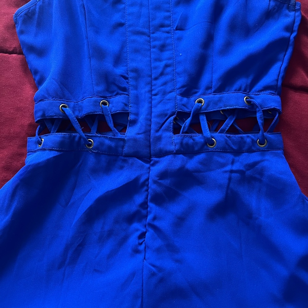 . - Picture 5 of 5